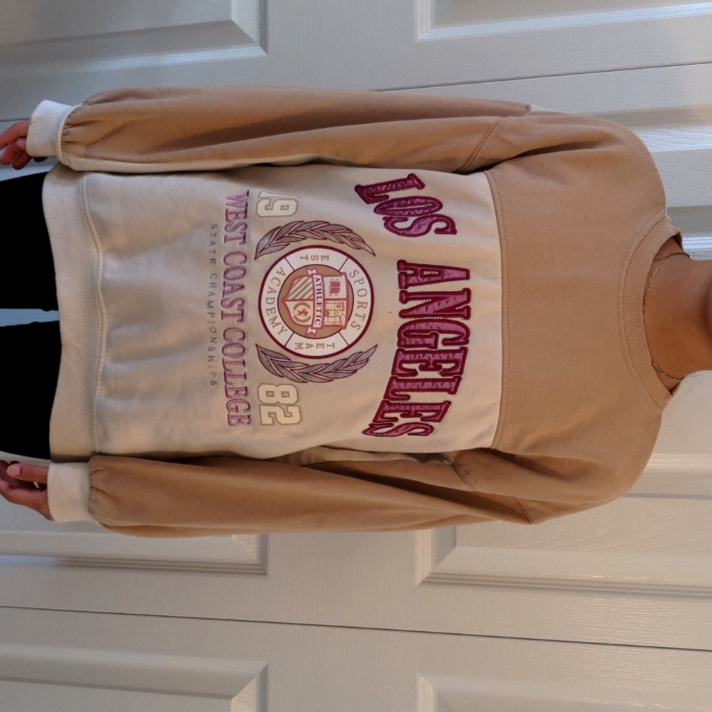 Los Angeles sports academy sweatshirt